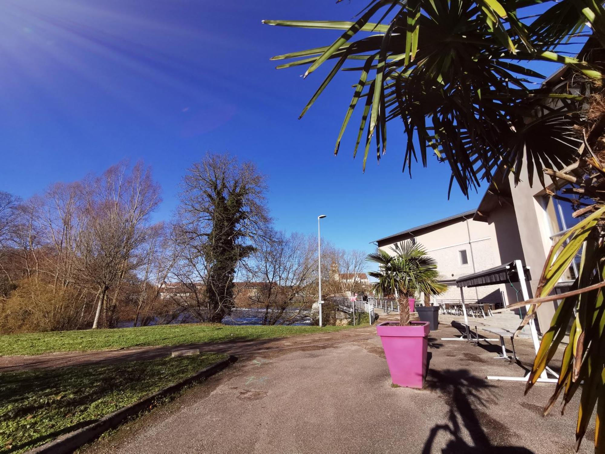 Magnifique Duplex Neuf Parking Et Terrasse Apartman Dole Kültér fotó