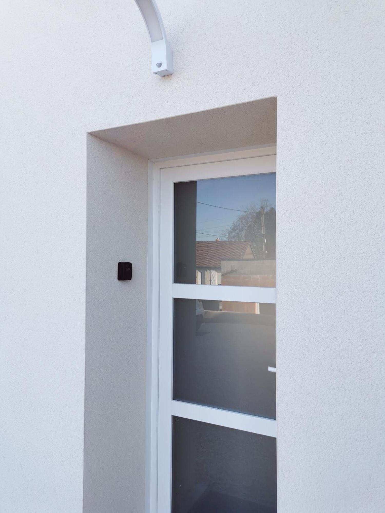Magnifique Duplex Neuf Parking Et Terrasse Apartman Dole Kültér fotó